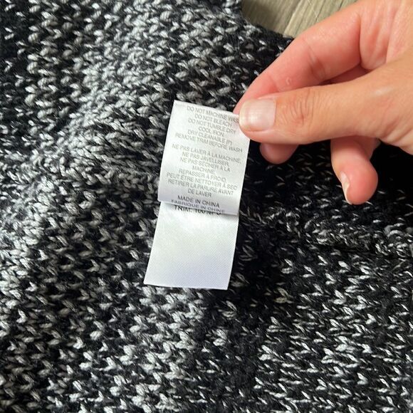 🔥emu🔥 | Dark 100% Merino Wool Knit Sarina Cardigan  Sweater - Picture 15 of 16